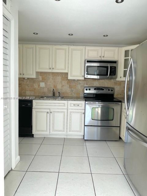 Building Photo - 5838 SW 74th Terrace
