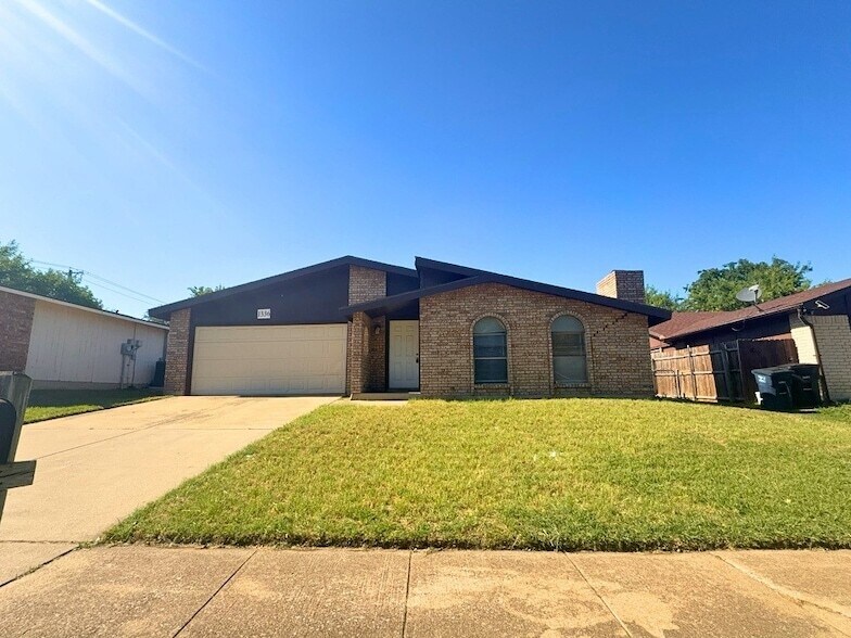 Photo - 1336 Burmeister Road Unit