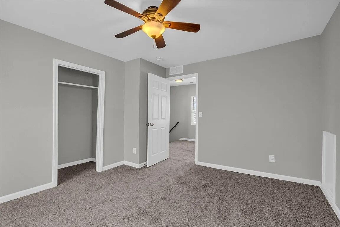Foto principal - 1640 A Ave NE
