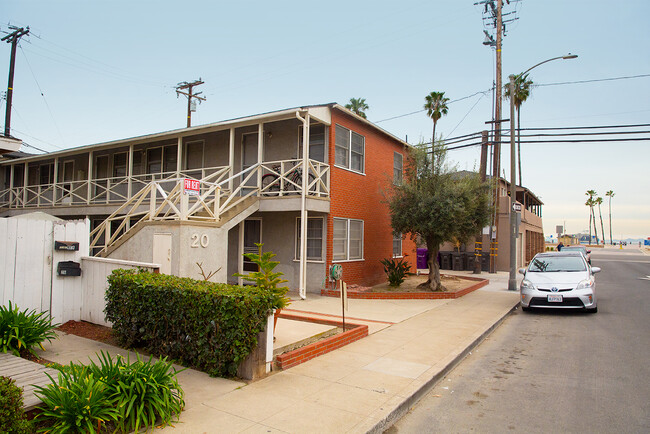Building Photo - 20 Claremont Ave