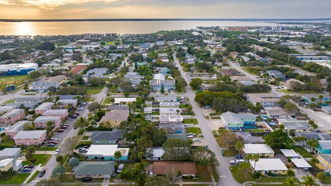 Foto del edificio - 425 Jefferson Ave