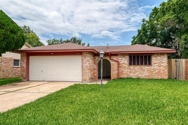 Building Photo - 11647 Corkwood Dr