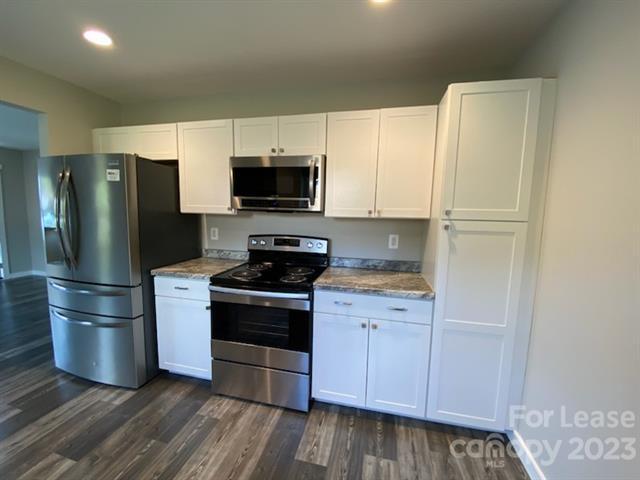 Building Photo - 403 Ponderosa Rd