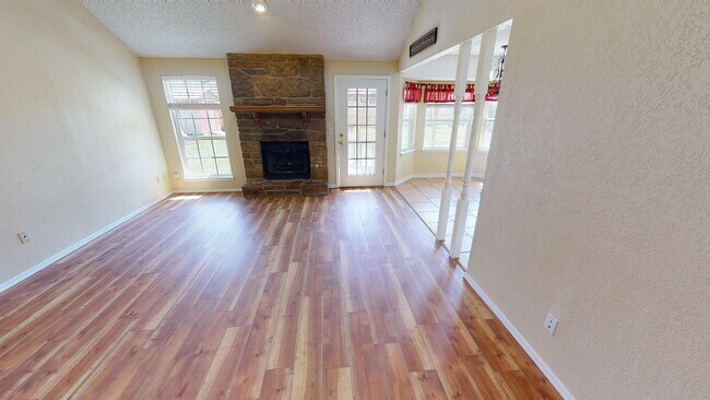 Foto del edificio - 2842 115th St