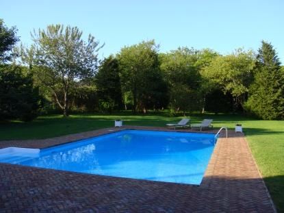 Foto del edificio - 135 Meetinghouse Ln