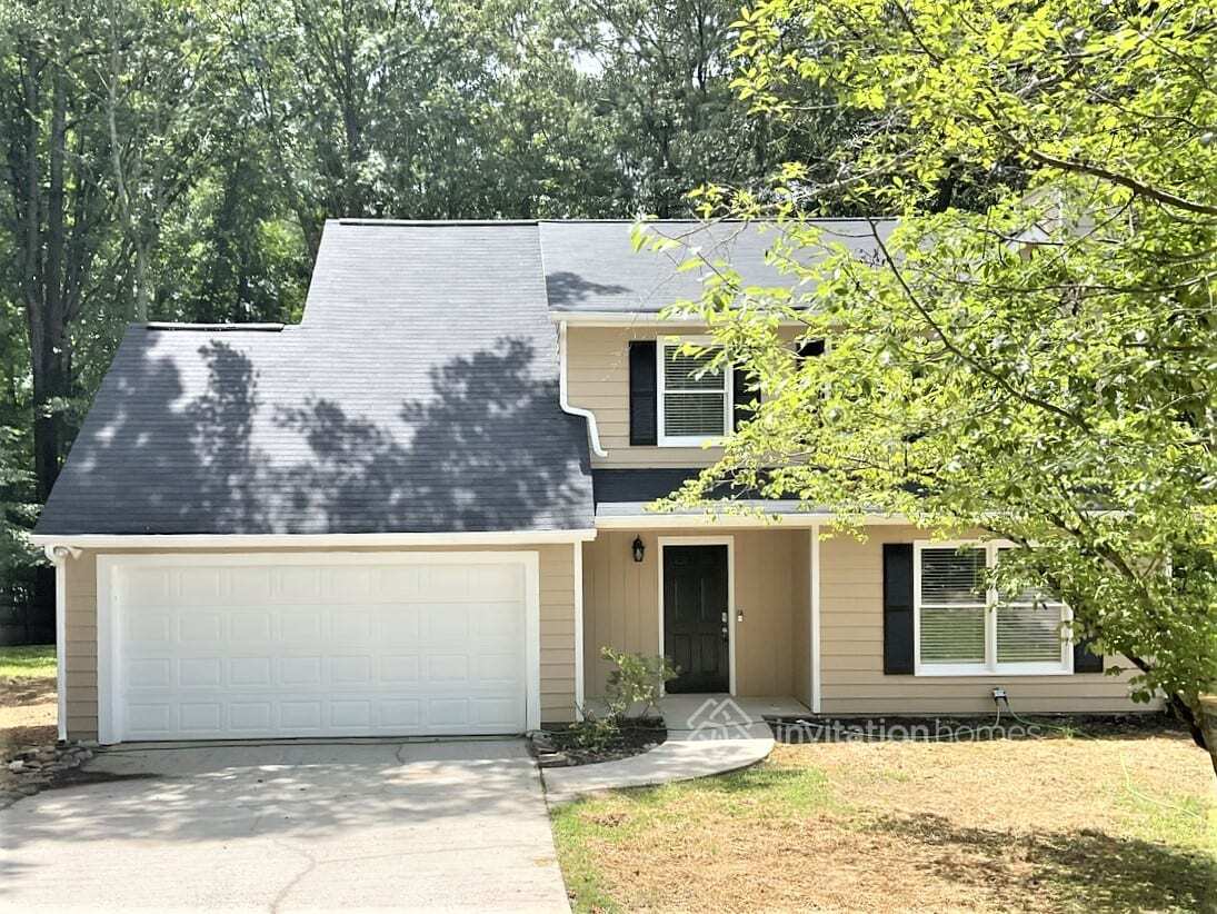 Primary Photo - 330 Brooke Wood Dr