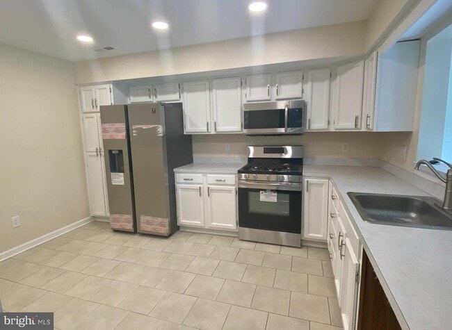 Building Photo - 85 Biddle Way