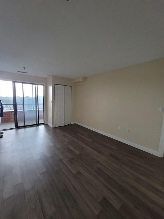 Foto del edificio - 3920 Mystic Valley Pkwy