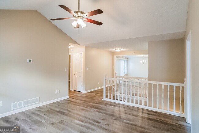 Foto del edificio - 3721 Winding Trail Ct