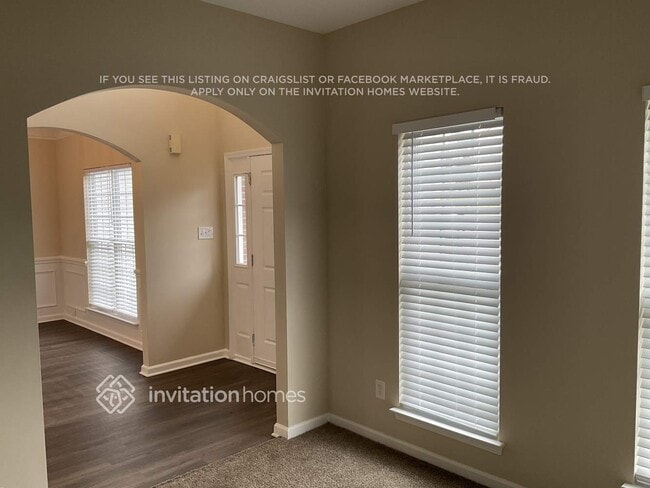 Building Photo - 6605 Pattonsburg Dr