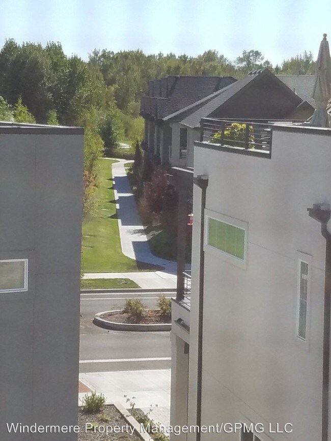 Foto del edificio - 3 br, 3 bath House - 3397 E. Exacta Lane