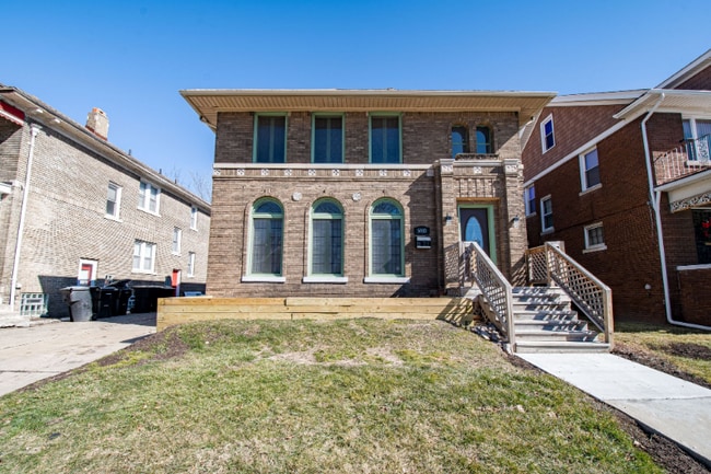 Building Photo - 5010 Burns Ave
