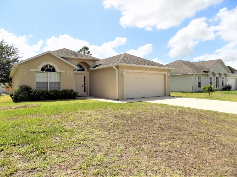 Primary Photo - 8646 105th Ct
