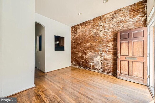 Foto del edificio - 1332 W Lafayette Ave