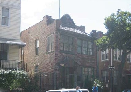 Building Photo - 1974 Anthony Ave