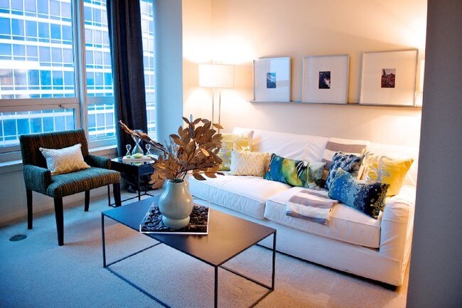 Foto del edificio - 343 E Ohio St