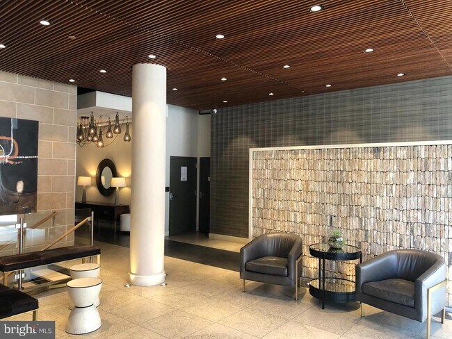 Foto del edificio - 1311 13th St NW