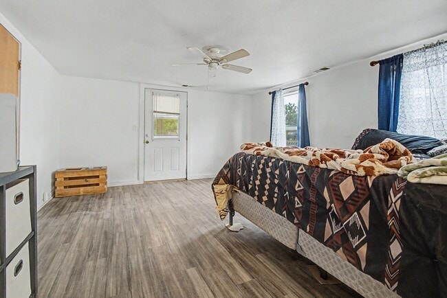 Photo - 1803 Grand Ave House