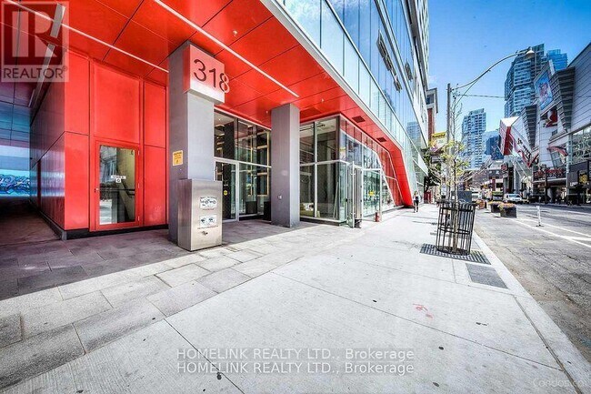 Photo du bâtiment - 318 Richmond St W