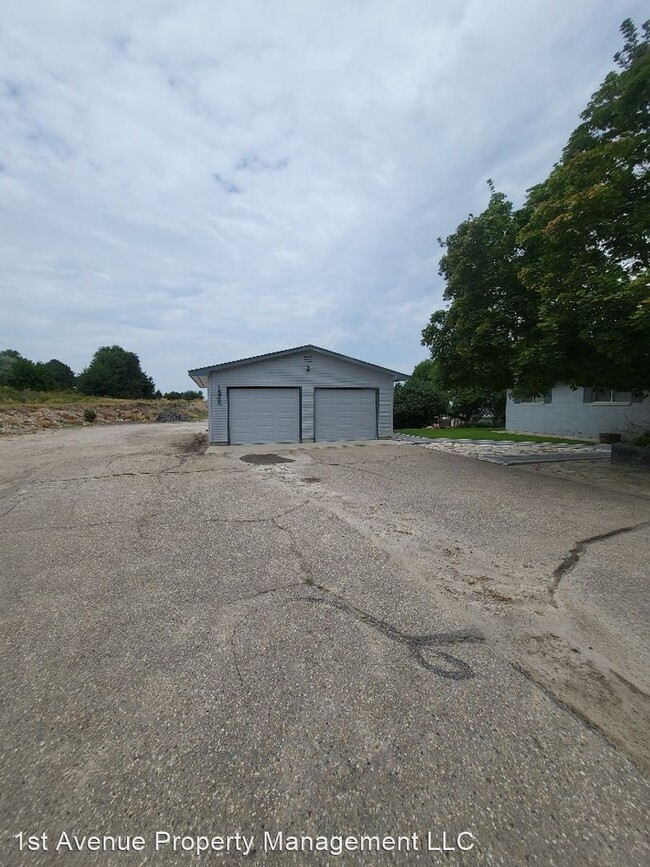 Building Photo - 3 br, 3 bath House - 1245 S Black Cat Rd