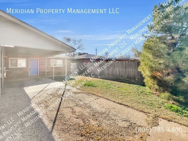 Building Photo - 2107 35th St