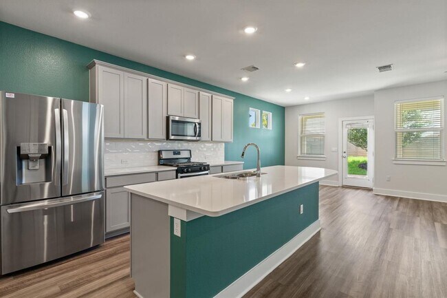 Building Photo - 7103 Travertine Spring Dr