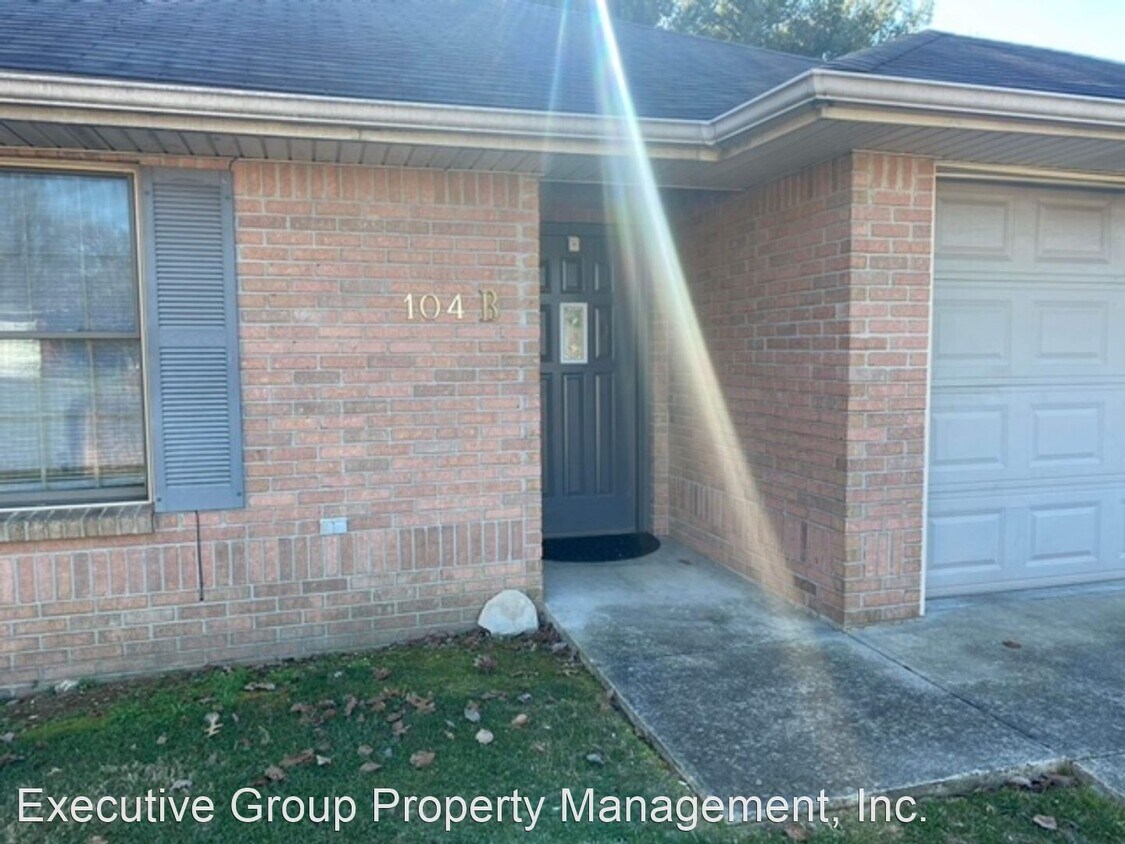 Primary Photo - 2 br, 2 bath House - 104-B COTTAGE CIRCLE