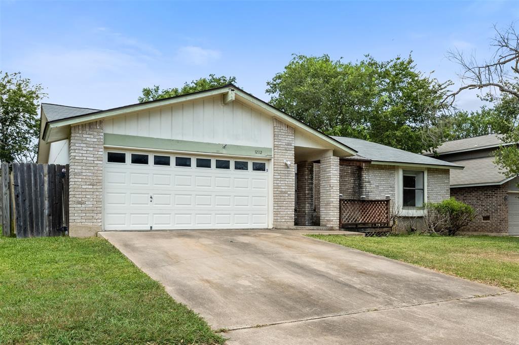 Primary Photo - 12112 Wander Ln