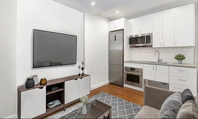 Building Photo - 130 1st Ave