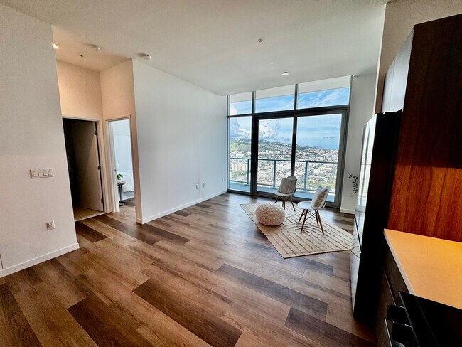 Foto del edificio - 1/1/1 Penthouse Unit at Park on Keeaumoku - Fabulous Views!