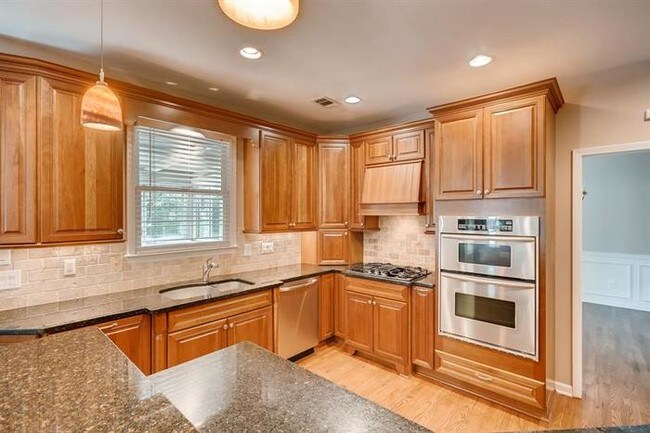 Building Photo - 6545 Newcastle Way, Cumming, GA 30040