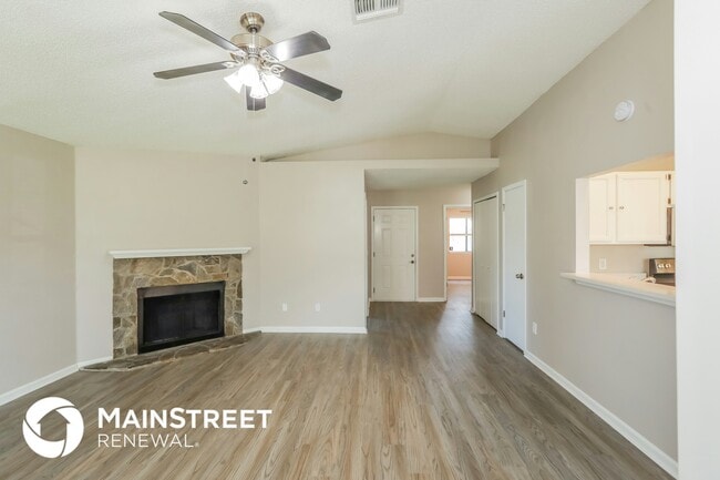 Building Photo - 7453 Amandas Crossing Dr N