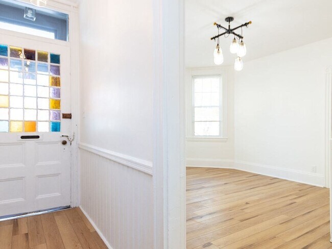 Foto del edificio - 840 Summer St