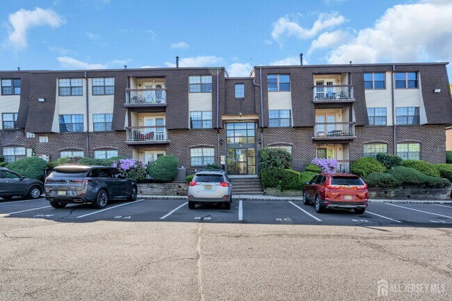 Foto del edificio - 812 Green Hollow Dr