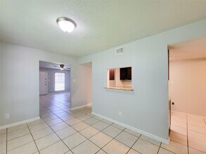 Building Photo - 12330 Ormandy St