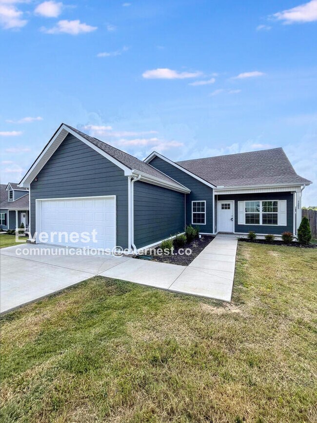 Building Photo - 1305 Ventura Ln