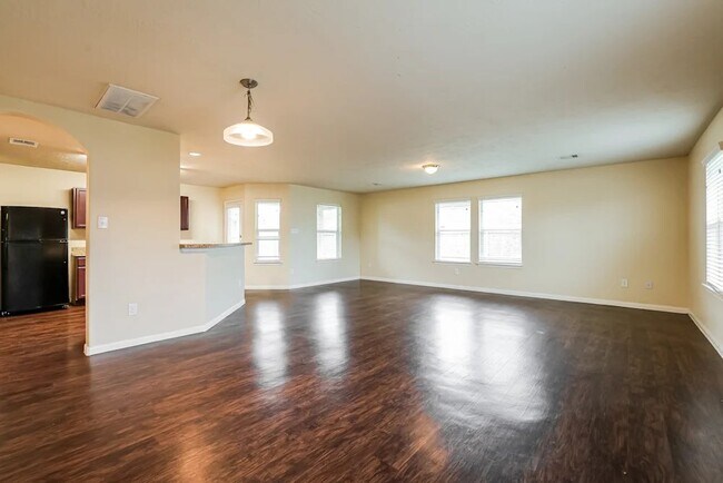 Foto del edificio - 12633 Lady Slipper Rd