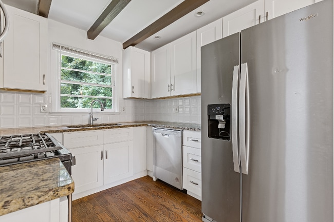 Photo - 1982 Rena Cir SW House