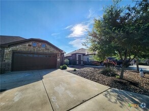 Building Photo - 1119 Creekside Orchard