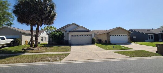Building Photo - Single Family Pool Home in Indian Pointe, ...