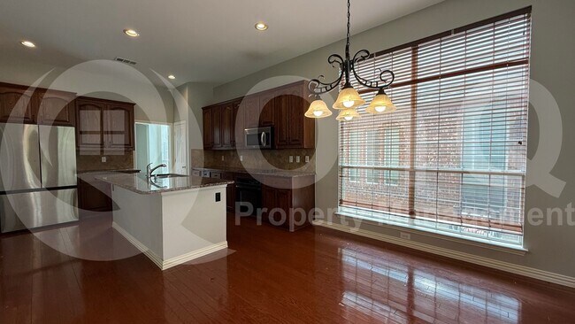 Building Photo - 4536 Brenda Dr