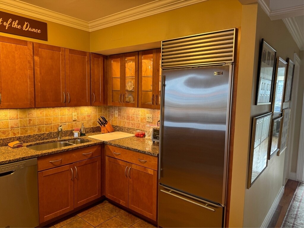 Foto del edificio - 330 Beacon St