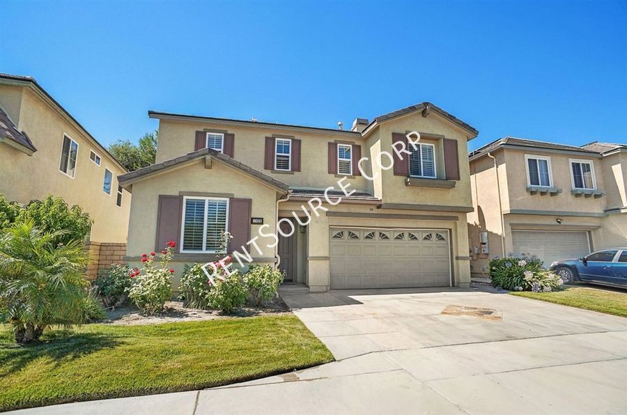 Foto principal - 17420 Smoke Tree Ln