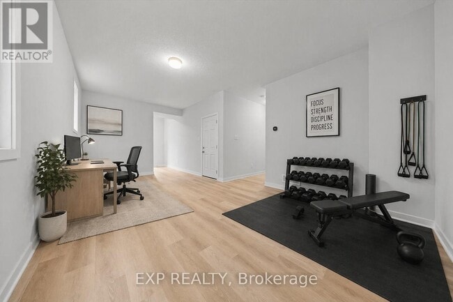Building Photo - 815 Demulcent Ln