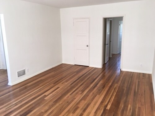 Foto del edificio - 842 N Sweetzer Ave