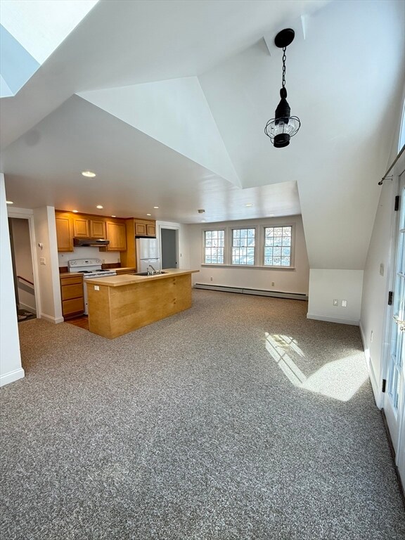 Building Photo - 4 Cogswell St