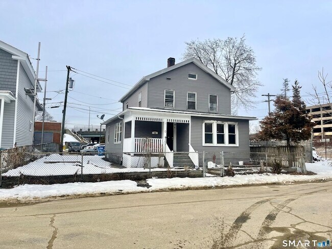 Foto del edificio - 128 Franklin St