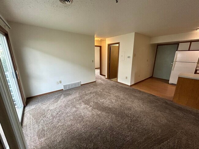 Foto del edificio - 426 S Johnson St