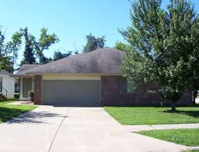 Building Photo - 3394 W Montclair Ct