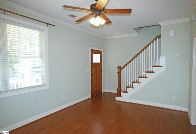 Building Photo - 208 A Anderson St